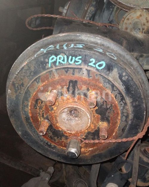 Toyota Prius 20 Rear axle hub assembly for Sale in Dehiwala ikman
