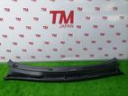Toyota Prius 20 Wiper Panel
