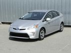 Toyota Prius 2012 සඳහා 85% ක් අඩු වූ පොලියට වසර 7කින් Leasing