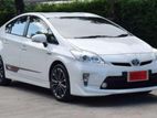 Toyota prius 2013 85% Leasing Partner