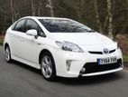Toyota Prius 2014 For Rent
