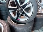 Toyota Prius 2016 alloy wheels with tires
