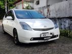 Toyota Prius 2nd Gen Car for Rent