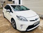 Toyota Prius 3RD GEN 2012