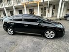 Toyota Prius 3Rd Gen 2016 for Rent