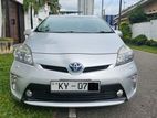 Toyota Prius 3RD Gen 2016 For Rent