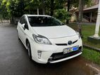 Toyota Prius 3rd Generation 2015 Car for Rent