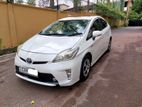 Toyota Prius 3rd Gen(Hybrid)Car-For Rent