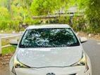 Toyota Prius 4 Th Gen Hybrid Car for Rent