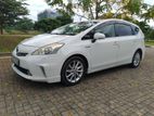 Toyota Prius Alpha 7 Seater