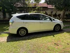 Toyota Prius alpha S Touring 2013