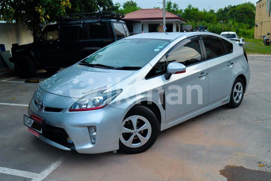 Toyota Prius Car For Rent In Kandana Ikman Toyota Prius Car For Rent In Kandana Ikman