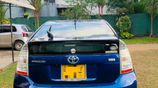 TOYOTA PRIUS FOR RENT
