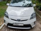 Toyota Prius G 2015