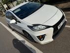 Toyota Prius G Sport 2012