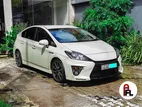 Toyota Prius G Sport
