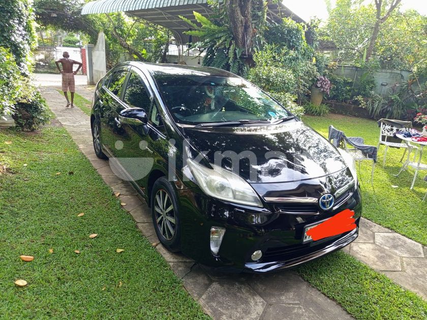 Toyota Prius For Sale In Mount Lavinia Ikman