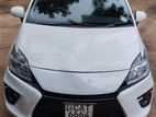 Toyota Prius Gs Car for Rent