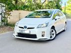 Toyota Prius Hybrid 2011
