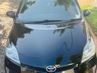 Toyota prius (Hybrid) For Rent
