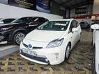 Toyota Prius PHV 2014