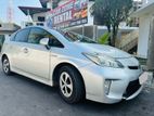Toyota Prius Rent