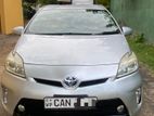 Toyota Prius -Rent
