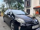 Toyota Prius S 3RD GEN 2013