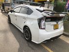 Toyota Prius S Grade 2011