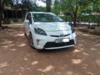 Toyota Prius S Grade 2014