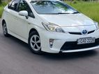 Toyota Prius S Grade 2014