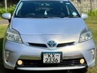 Toyota Prius S L.E.D 2012