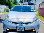 Toyota Prius S LED 2012