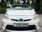 Toyota Prius S LED 2013
