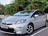 Toyota Prius S LED 2013