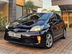 Toyota Prius S Touring-1st Owner 2013