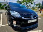 Toyota Prius S-Touring 2011