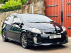 Toyota Prius S Touring 2011