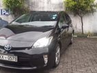 Toyota Prius S Touring 2011