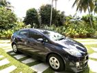Toyota Prius S Touring 2011