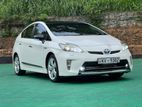 Toyota Prius S-Touring 2012