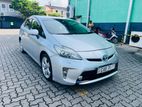 Toyota Prius S Touring 2012