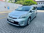 Toyota Prius S Touring 2012