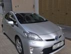 Toyota Prius S Touring 2014