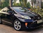 Toyota Prius S-Touring (ZVW-30) 2013