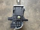 TOYOTA PRIUS W20 AUTO GEAR LEVER