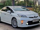 Toyota Prius ZVW-30 (S-Grade) 2012