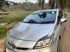 Toyota Prius ZW 30 S LED 2013