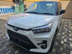 Toyota Raize Z. HYBRID 1200 CC 2025