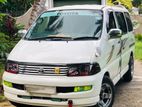 Toyota Regius 2004